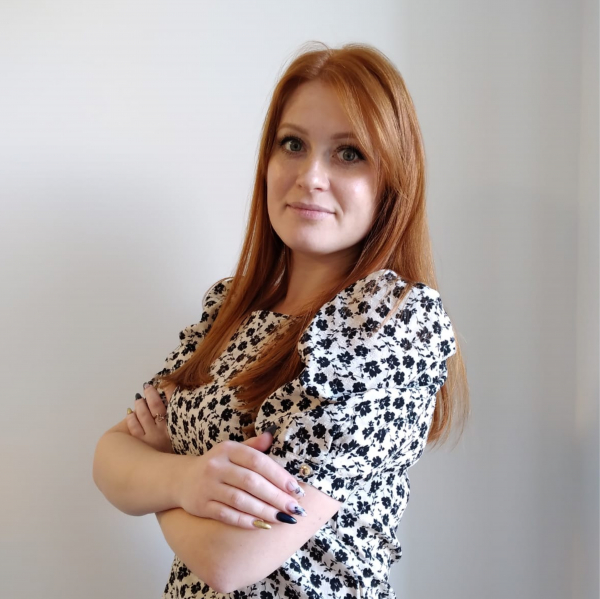 Антоненкова Елена